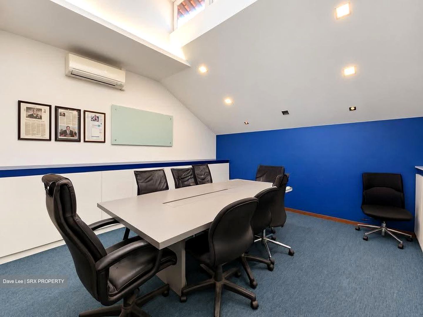 Capital Square (D1), Office #629311821